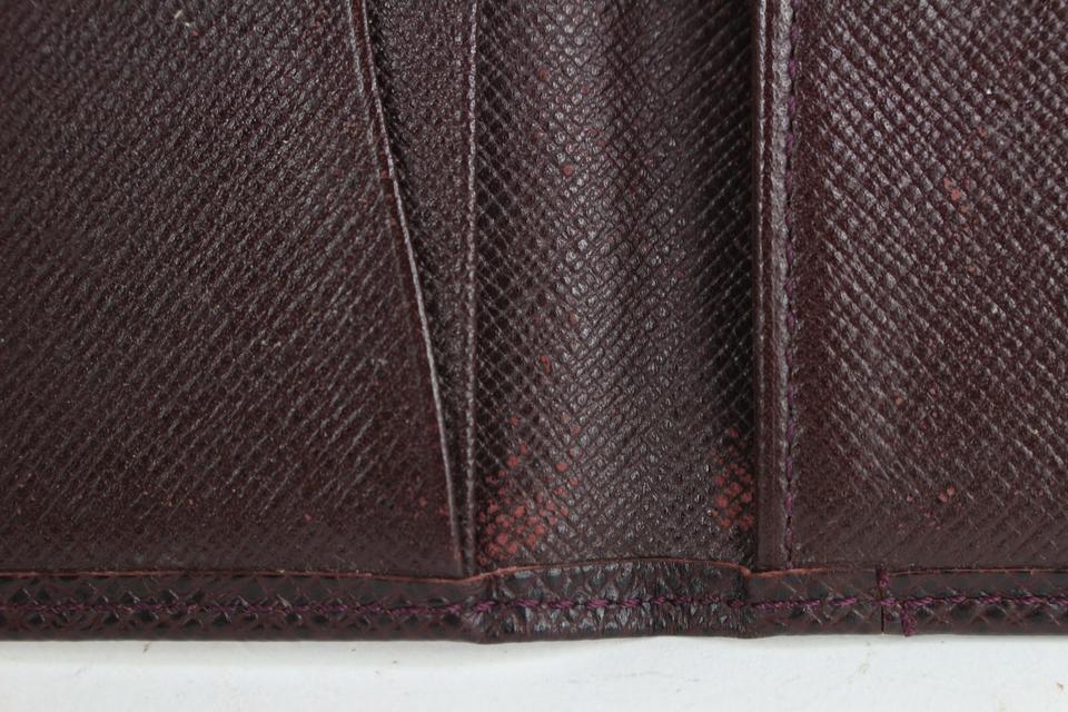Louis Vuitton Louis Vuitton Burgundy Taiga Leather Bifold Wallet