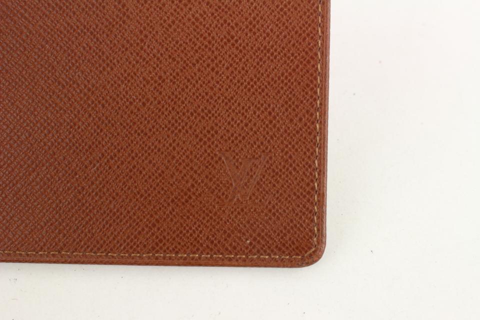 Louis Vuitton Taiga Bifold ID Wallet - Brown Wallets, Accessories -  LOU366923