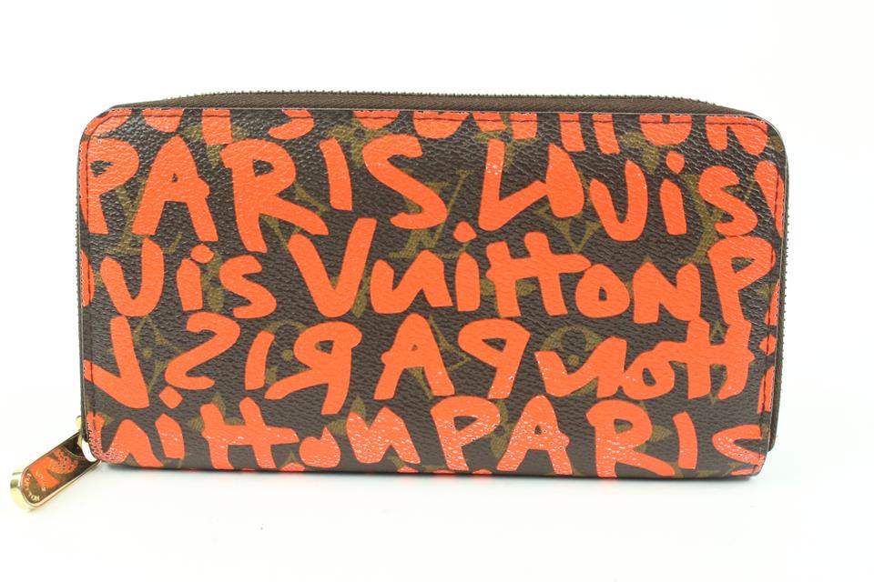 Louis Vuitton Orange Text Logo Pattern Bedding Set - Binteez