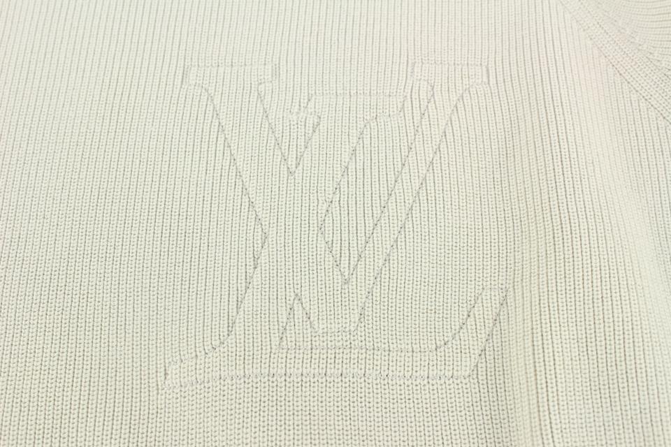 New Louis Vuitton Logo Metallic Woven Scarf