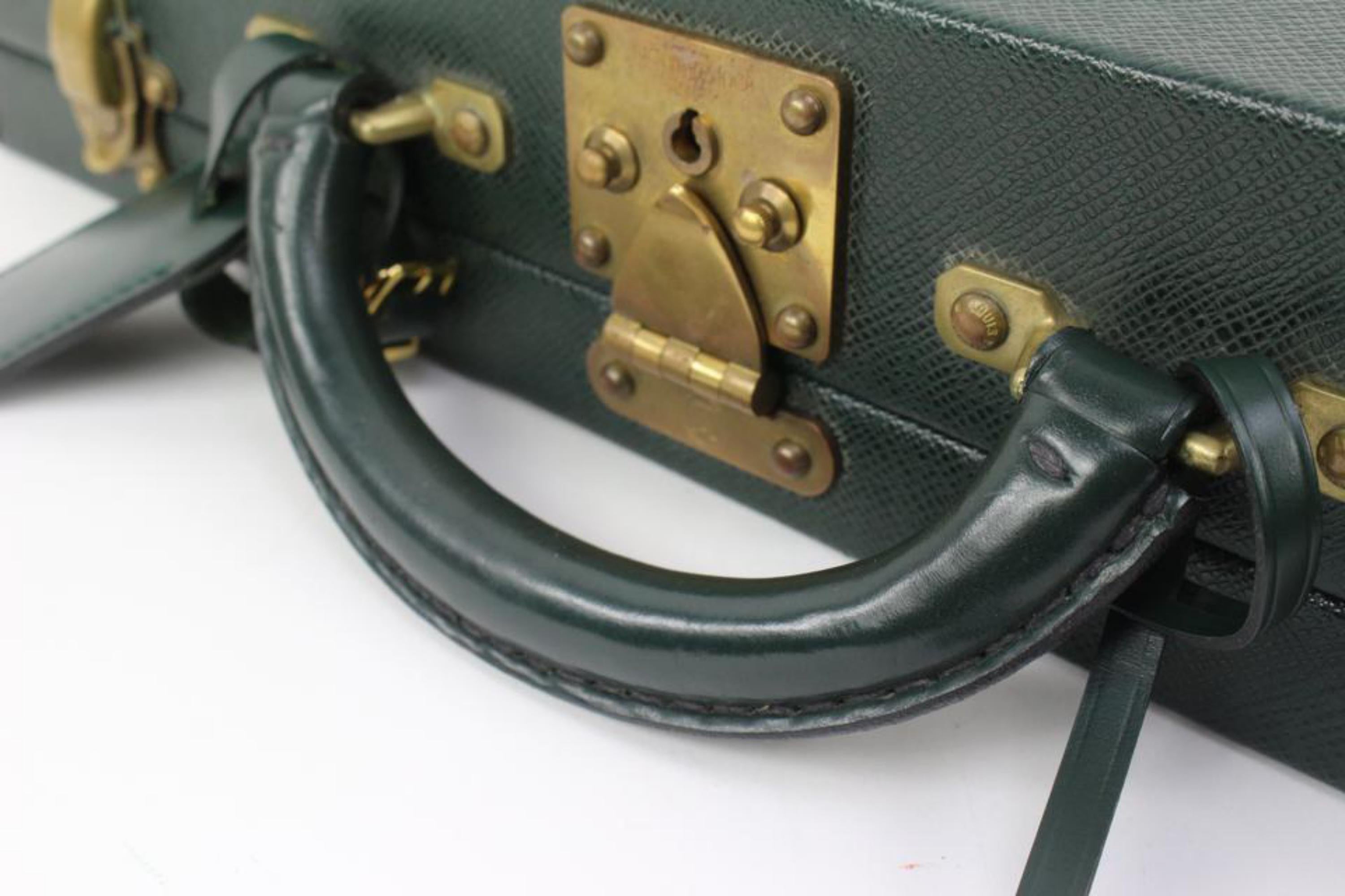 Louis Vuitton Green Taiga Diplomat Briefcase Hard Trunk 7L815a