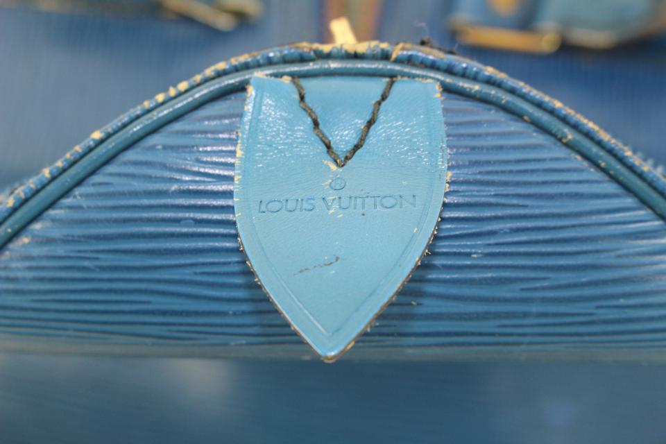 Louis Vuitton Vintage Epi Keepall 45