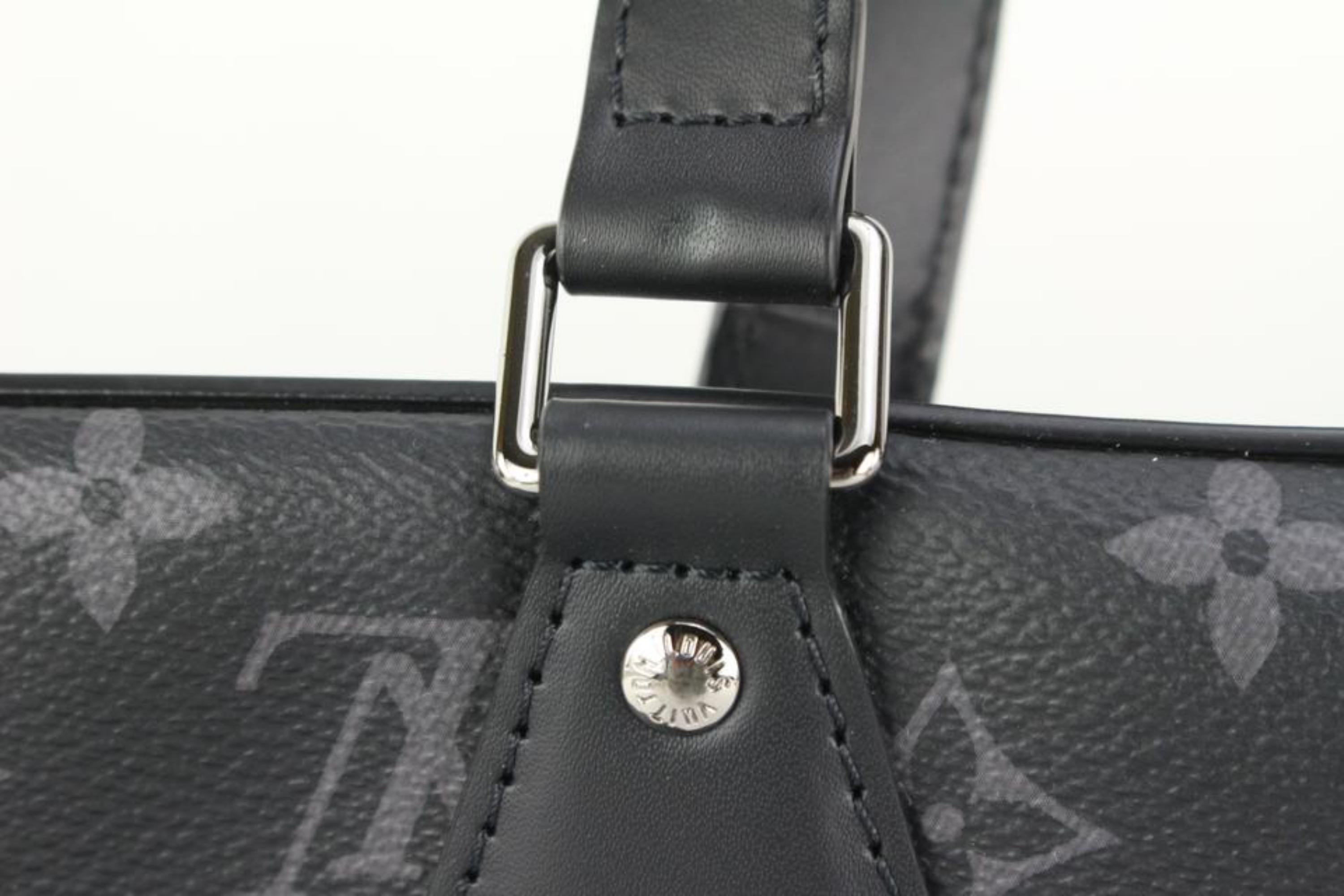 Louis Vuitton Clothes rack 2 hangers Black Leather ref.290354