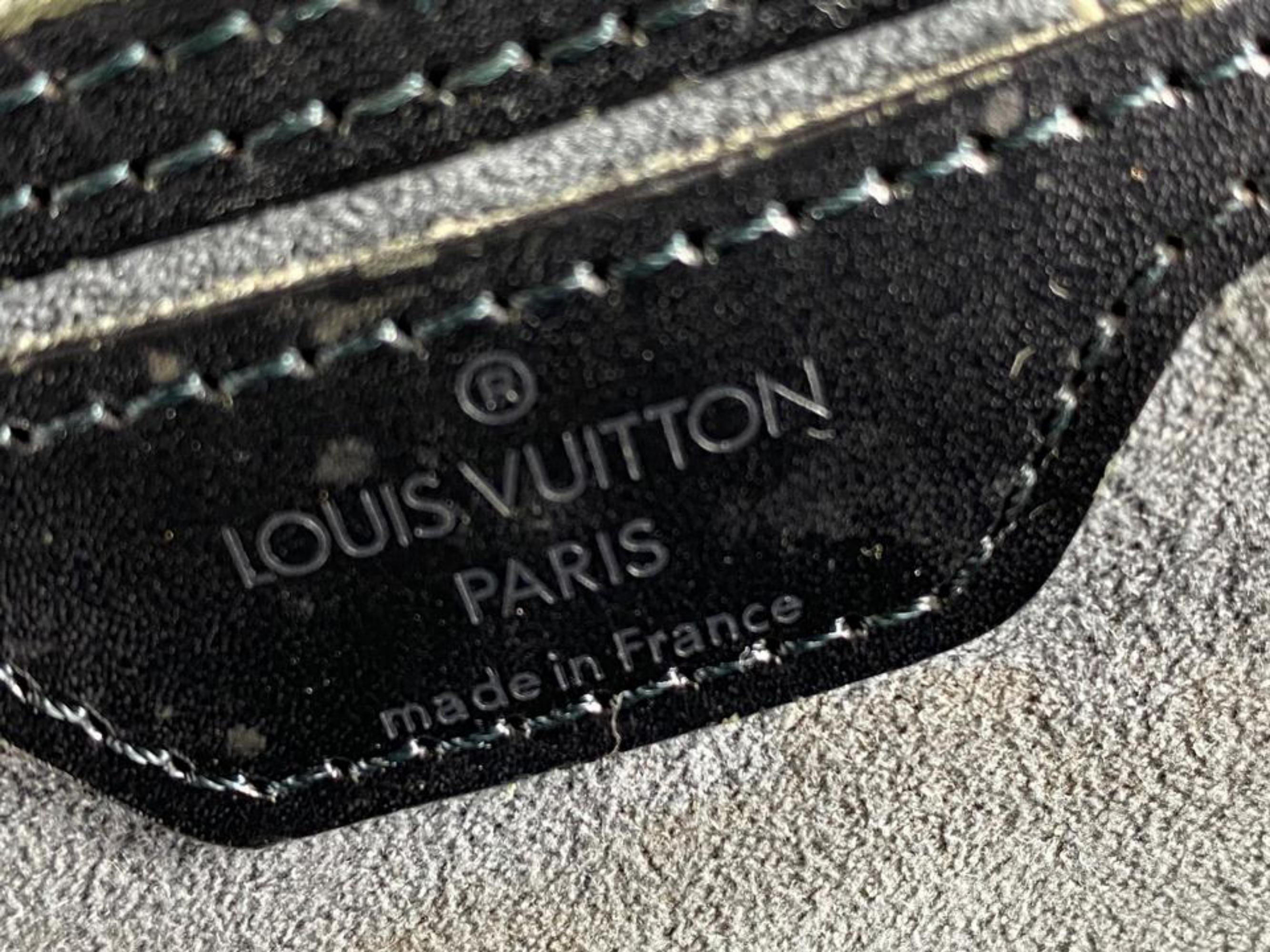 Cloth backpack Louis Vuitton Black in Cloth - 24631848