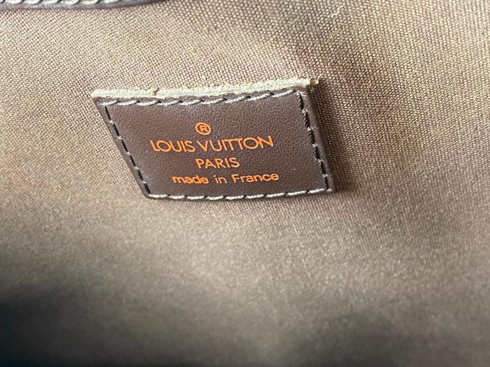 Louis Vuitton Moka Epi Leather Brown Manadara MM Hobo Shoulder bag 3lv –  Bagriculture