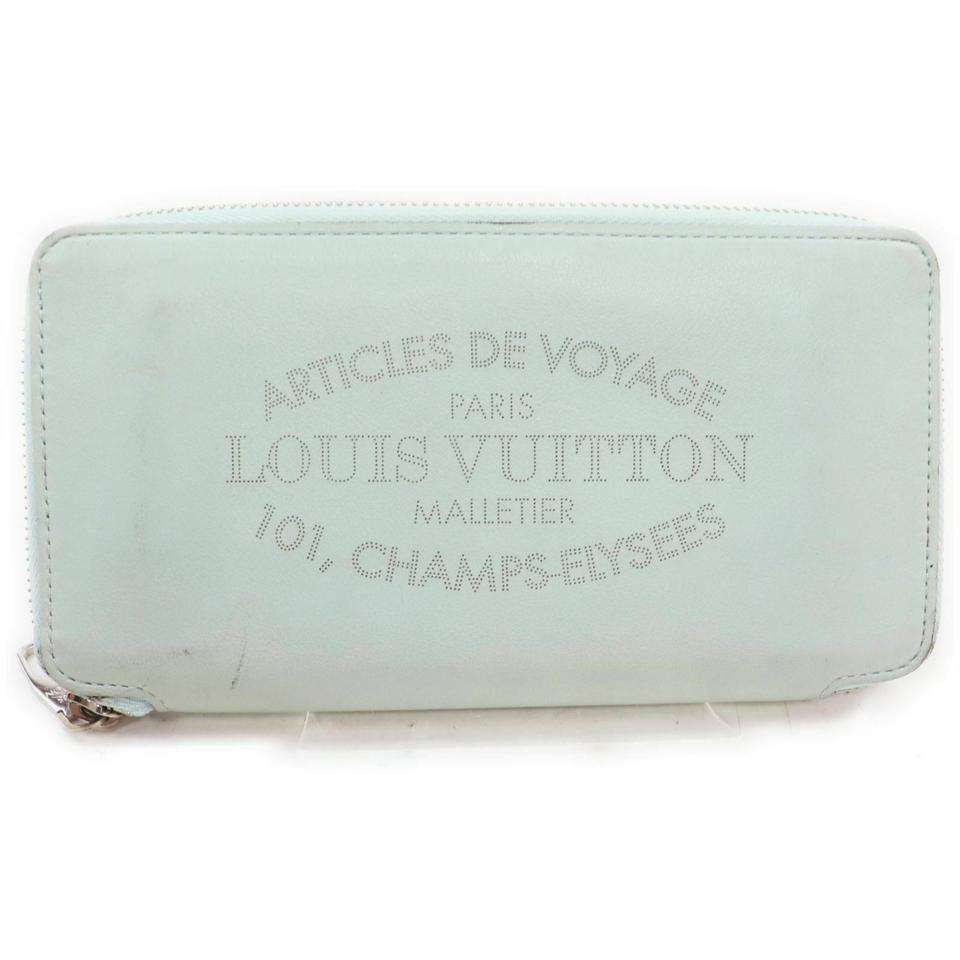 Louis Vuitton Voyage Wallet  Natural Resource Department