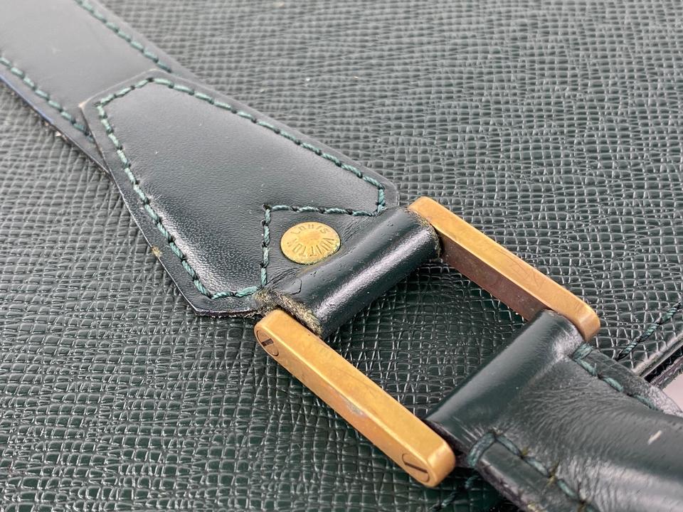 Louis Vuitton Green Taiga Leather Lozan Attache Briefcase 40LVL1125 –  Bagriculture