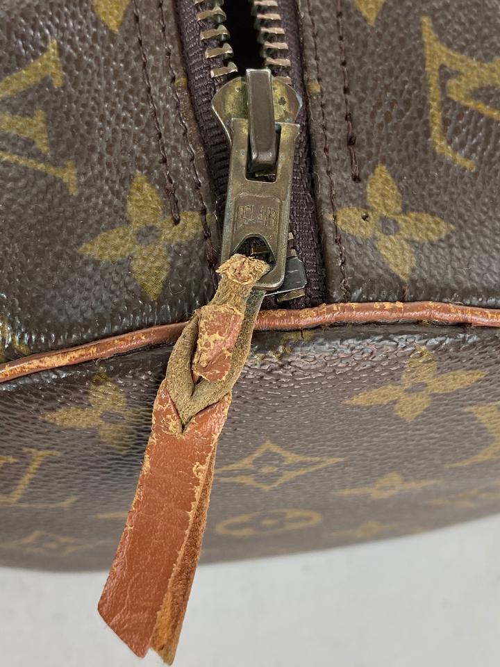 Louis Vuitton Monogram Papilloin Cylinder 2LVA1116