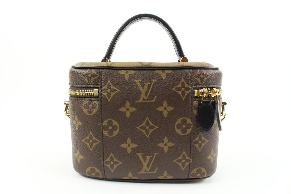 Louis Vuitton Monogram Reverse Vanity PM Crossbody Train Case Bag 39lv217s  For Sale at 1stDibs