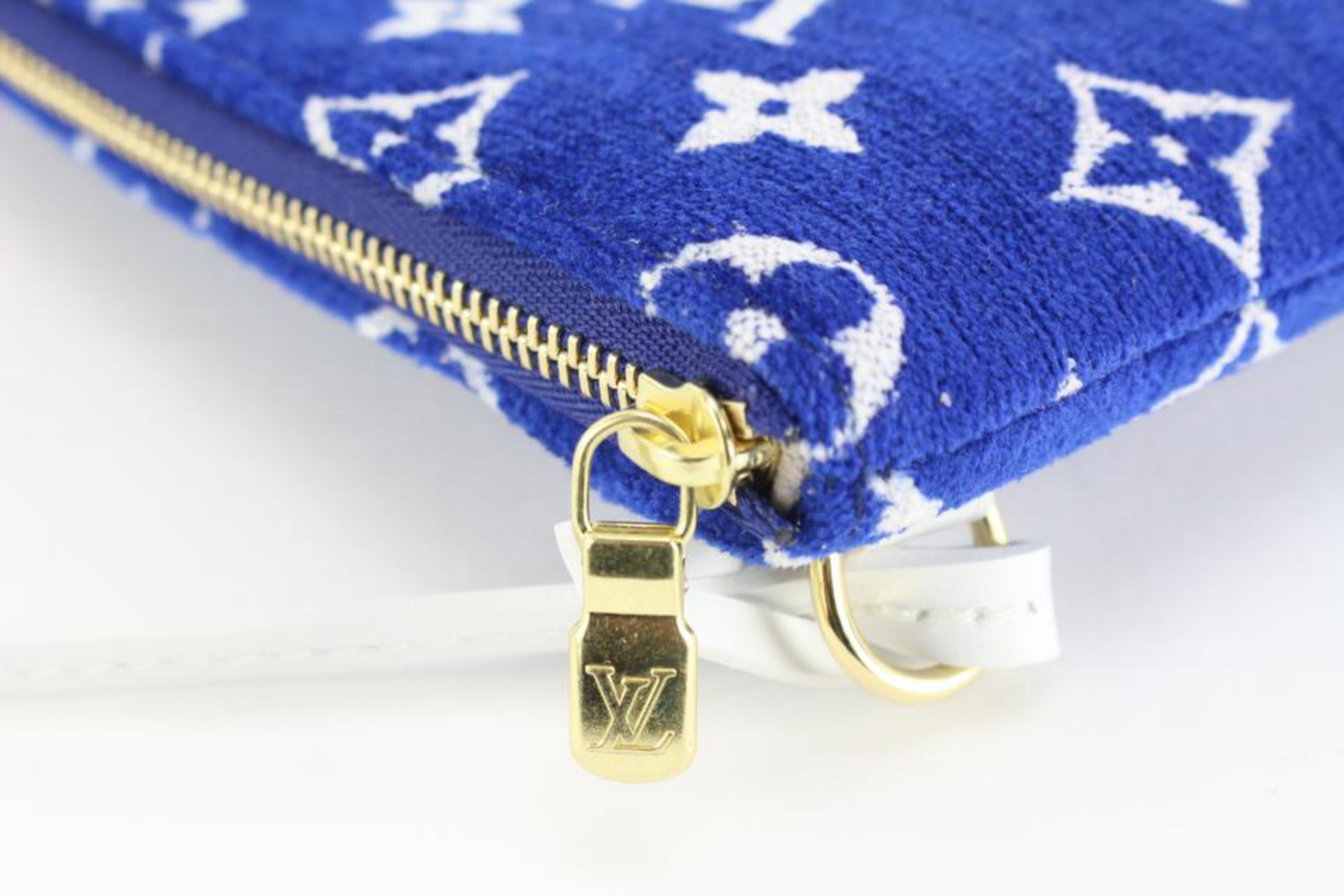 Louis Vuitton Blue Monogram Velvet Match Neverfull MM Tote with