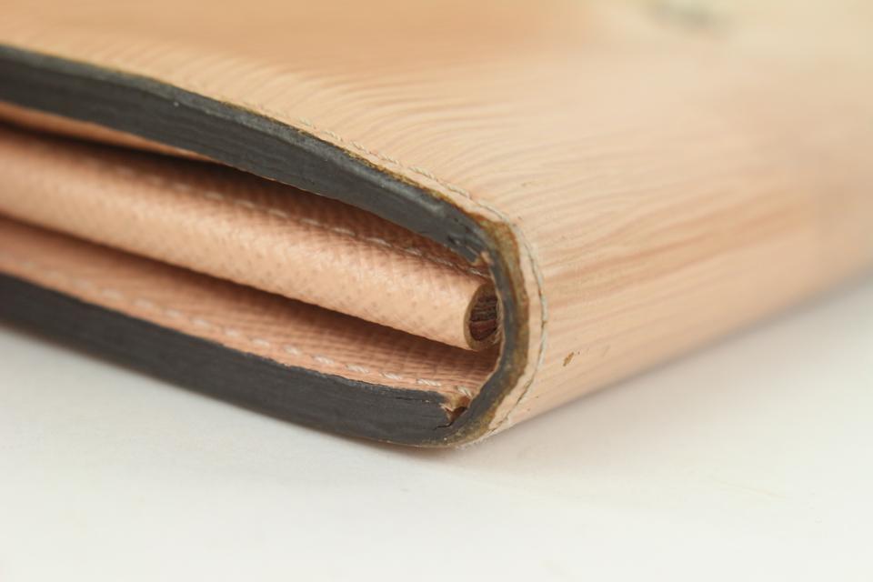 Louis Vuitton Coquelicot Monogram Ramages Sarah Wallet in Brown Epi Leather  ref.458700 - Joli Closet