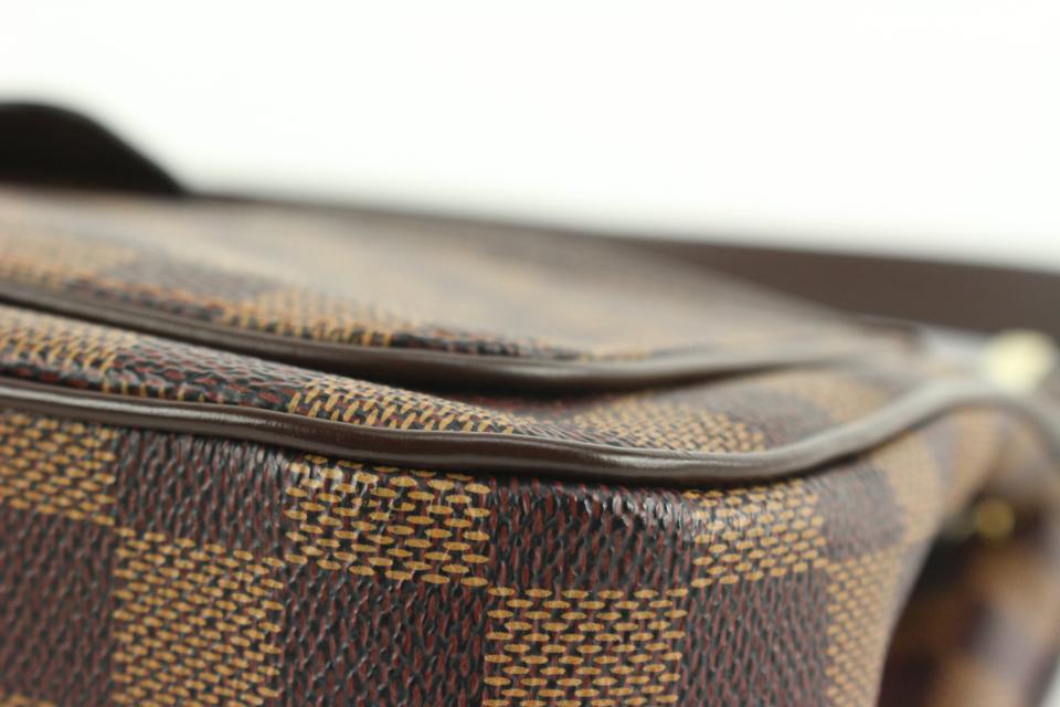 Louis Vuitton Damier Aubagne Clutch Bag