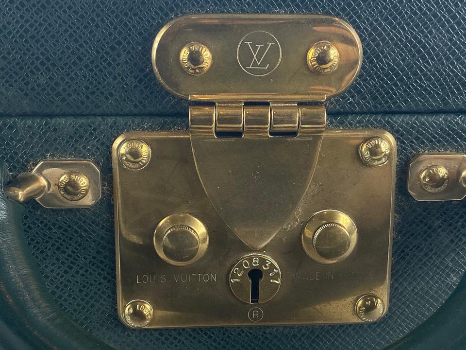 Louis Vuitton, Bags, Louis Vuitton Green Taiga Diplomat Briefcase Hard  Trunk 7l85a
