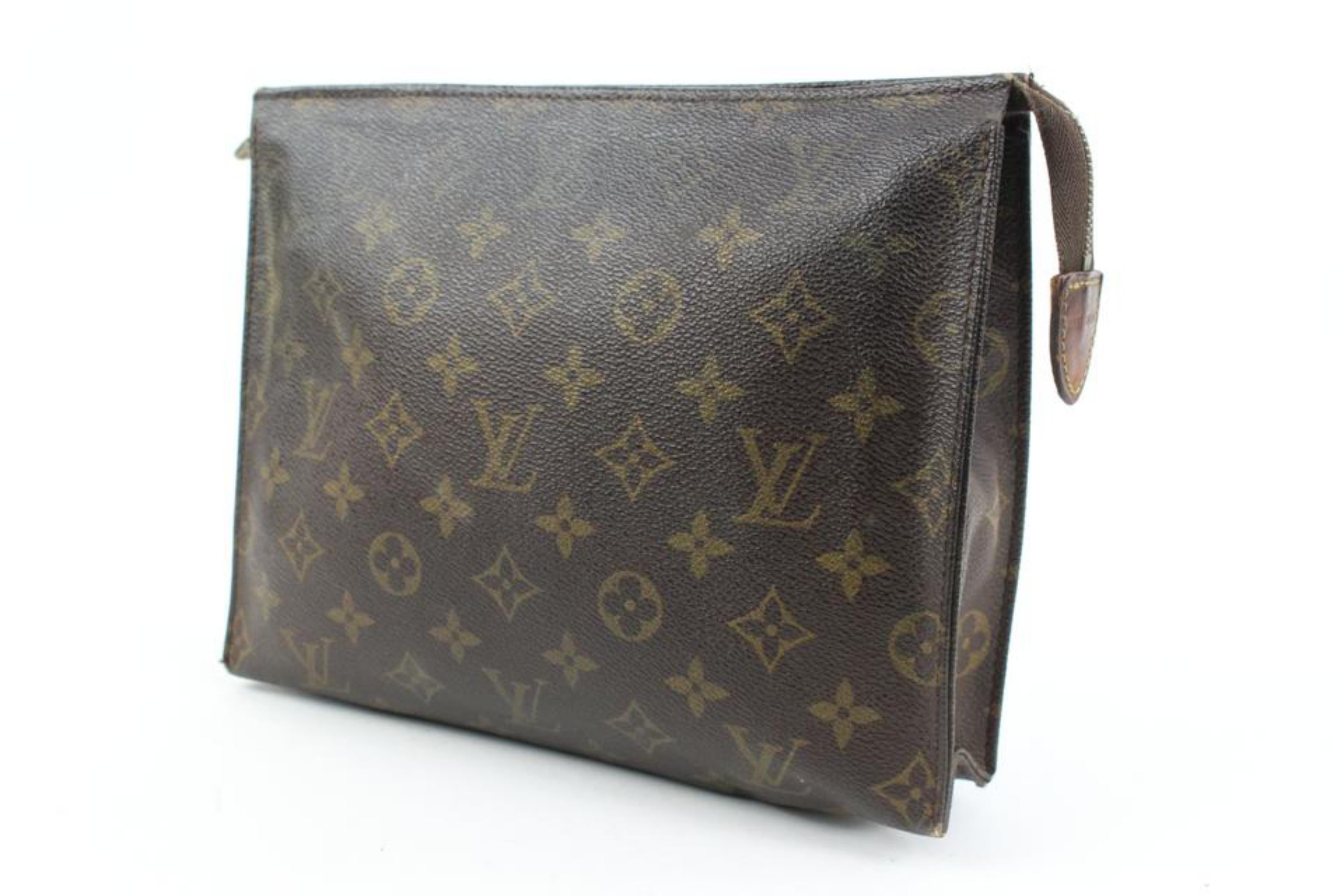 lv toiletry pouch 26