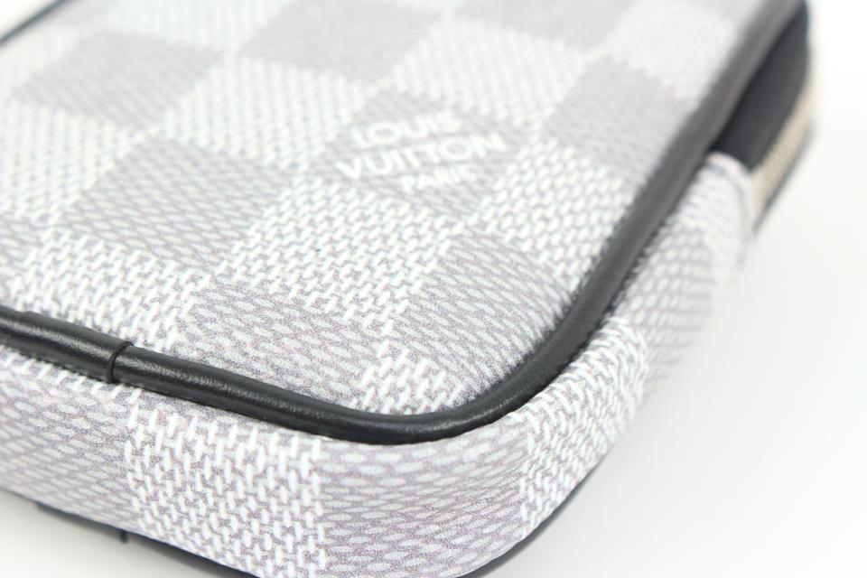 Louis Vuitton Ultra Rare White Damier Graphite Pouch 28lk321s