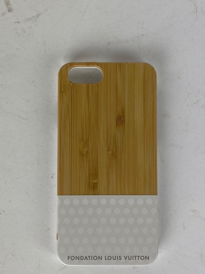 Louis Vuitton Fondation Museum Bamboo Polka Dot IPhone 6s 7 8 Case