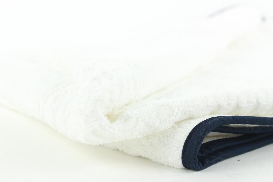 LOUIS VUITTON bath towel blanket Louis Vuitton cup Beach towel