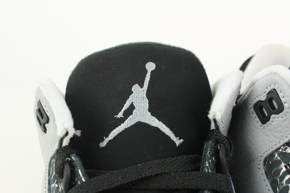 Air Jordan Grey Wolf Athletic Shoes for Men