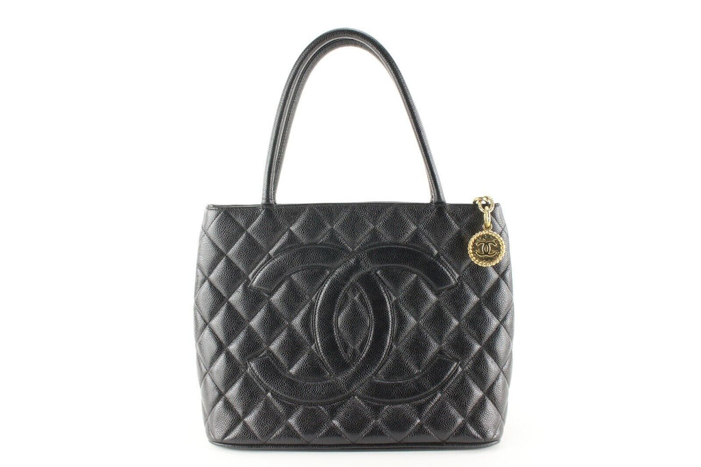 Chanel Black Quilted Caviar Leather Medallion Zip Tote 1C1031